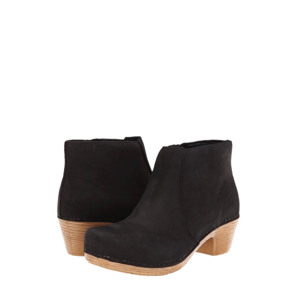 Dansko Maria Black Nubuck Leather Ankle Zip Boots Booties
